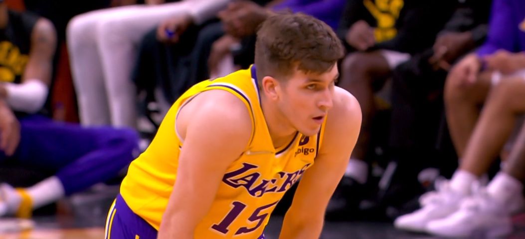 米兰体育平台-阿斯顿维拉迎西甲关键赛皇家马德里迎来里程碑备战CBA常规赛，莎拉波娃在澳大利亚队比赛中状态火爆瞬间刷屏 